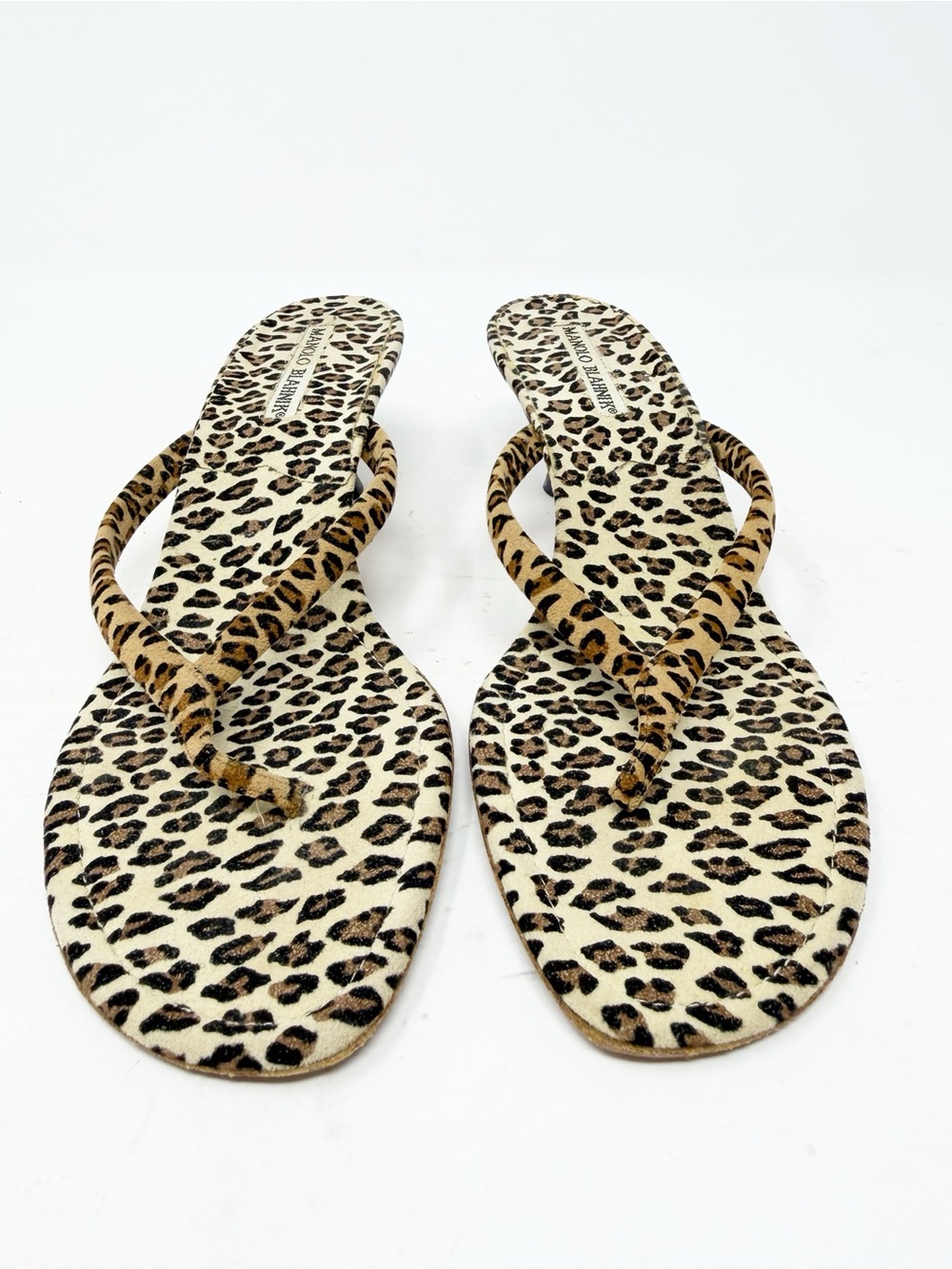 Vintage Manolo Blahnik Leopard Print Thong Kitten Heel Sandals Womens EU 38 - Picture 4 of 11